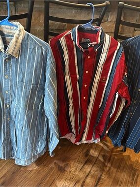Bundle of Hilfiger Lauren button 90’s button shirt